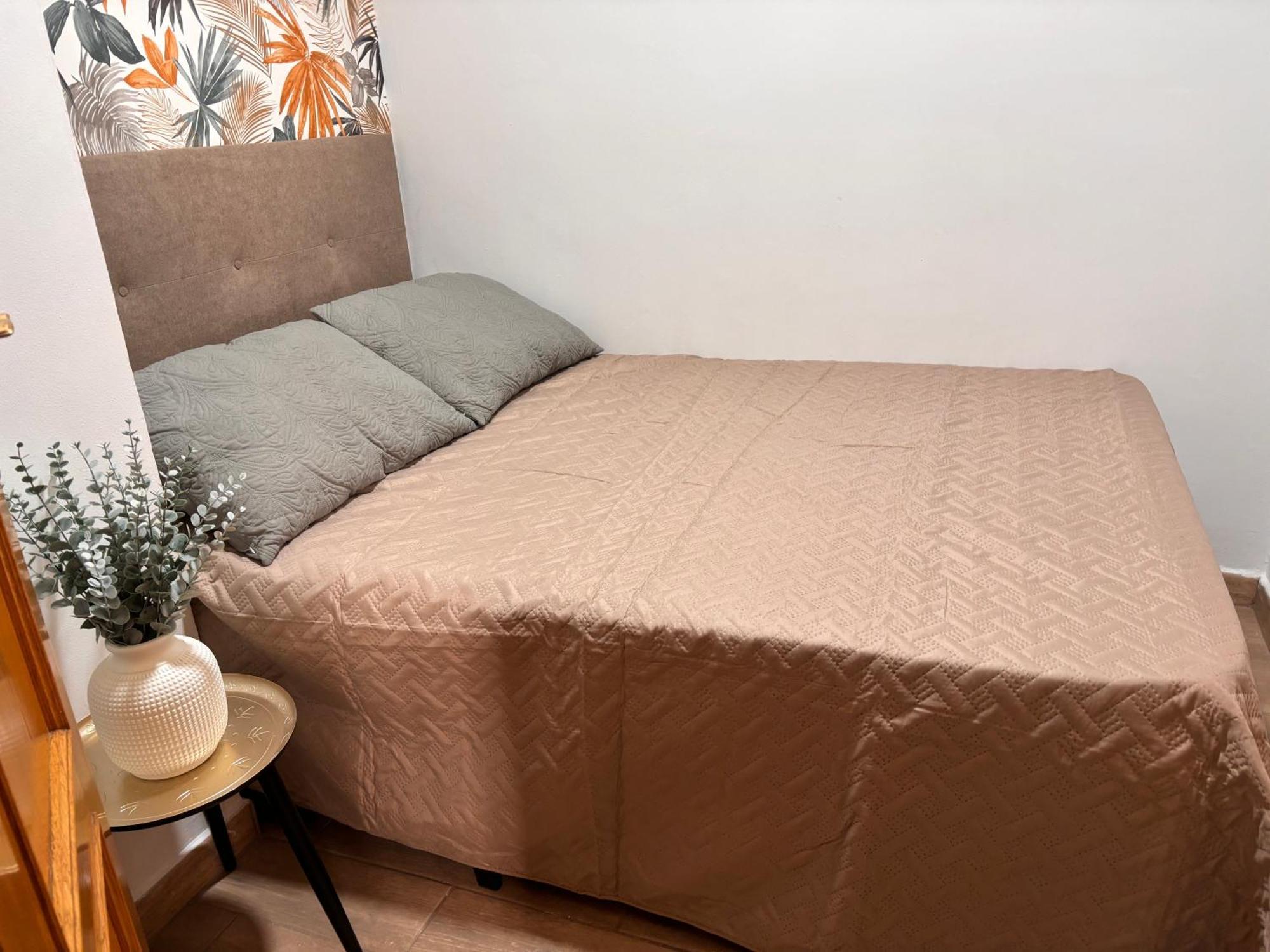 For You Rentals Coqueto Apartamento Temporal De Dos Dormitorios En El Corazon De Madrid Sgv63 المظهر الخارجي الصورة